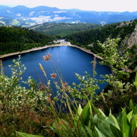 Vue sur le Lac Blanc depuis les crêtes